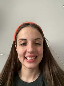 Snapshot of AmiLavs chatting on February 2025 11:12:02 AM AmiLavs online show from February 2025 11:12:02 AM
