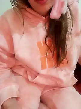 Snapshot of Nutella_Ar chatting on January 2025 08:07:02 PM Nutella Ar online show from January 2025 08:07:02 PM