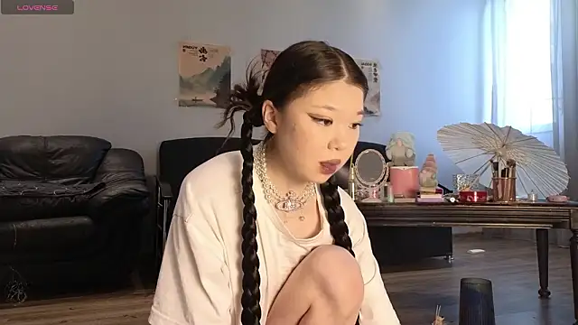 hoshina sayeri online show from March 2026 12:02:02 PM