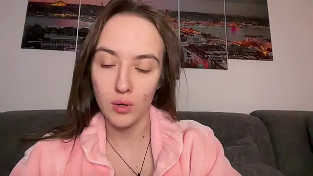 EmilyWi  online show from February 2026 09:36:01 PM