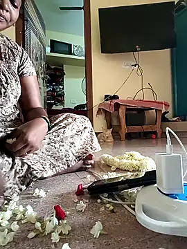 Pavitra78 online show from March 2025 03:43:01 AM