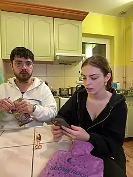 MrAndMrsSavage online show from February 2025 09:09:01 PM