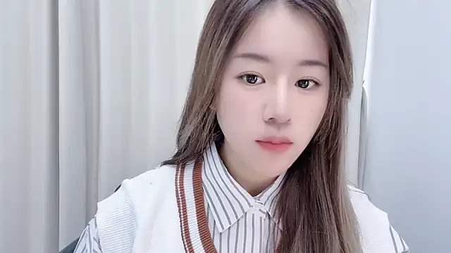 chloe-01 online show from December 2024 04:31:02 AM