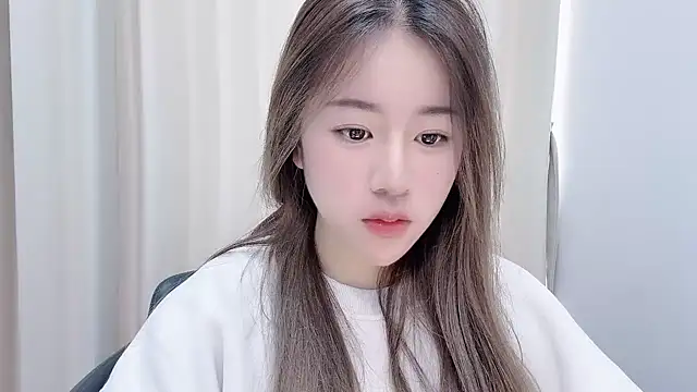 chloe-01 online show from January 2025 04:25:02 AM