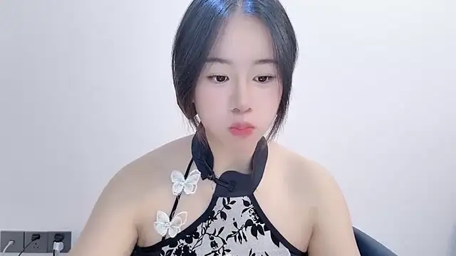 chloe-01 online show from December 2025 04:27:01 AM