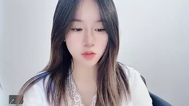 chloe-01 online show from November 2025 03:51:02 AM