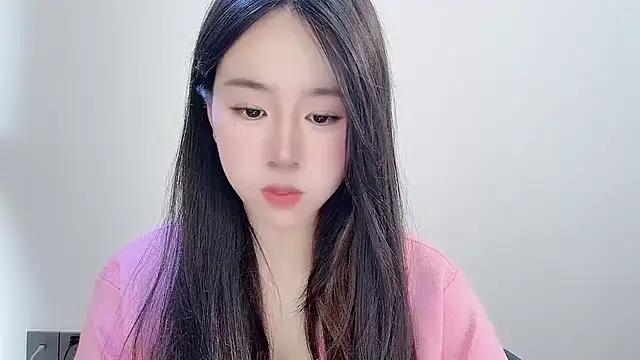 chloe-01 online show from November 2025 03:29:01 AM