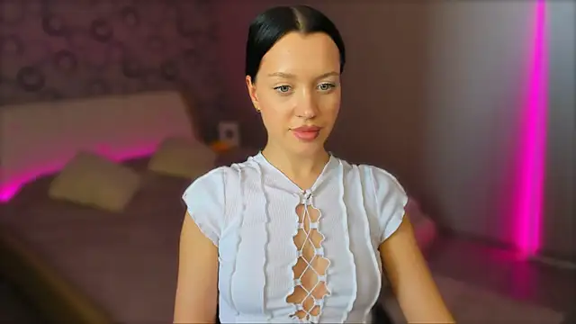 AlannaMiless online show from February 2025 08:31:02 AM