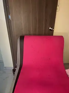 Snapshot of MOMALANA chatting on September 2025 08:23:02 PM MOMALANA online show from September 2025 08:23:02 PM