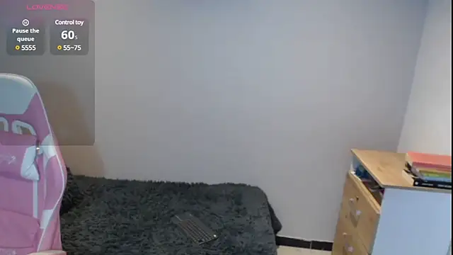 HiScarlett online show from January 2025 12:32:02 PM