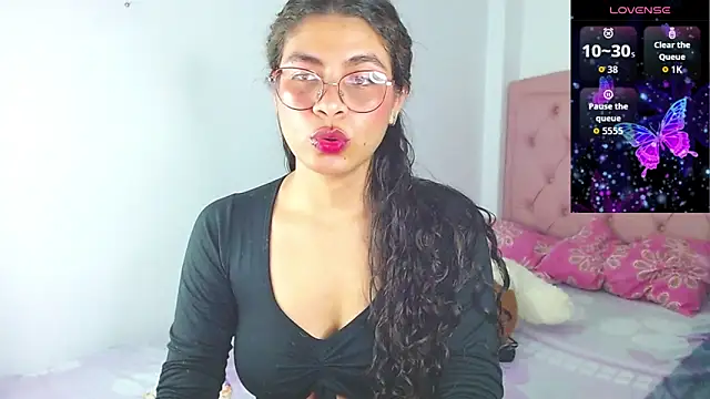 Cynthia hazel online show from November 2025 03:40:01 AM