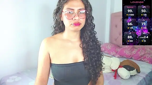 Cynthia hazel online show from November 2025 04:01:01 AM