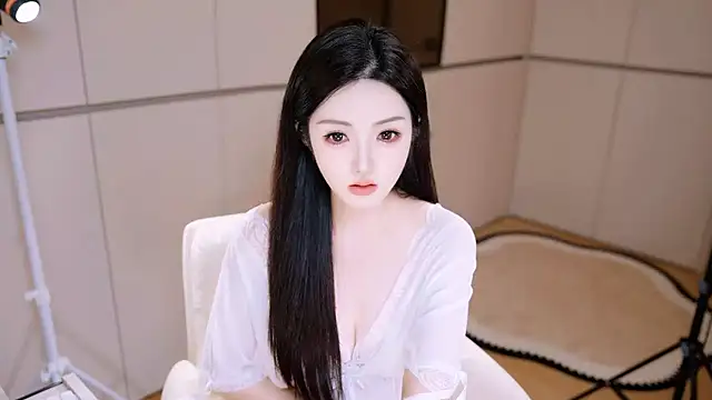 Eimile online show from July 2026 10:50:01 PM