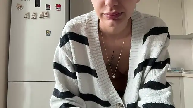 YeKaterinas online show from April 2026 01:29:01 PM