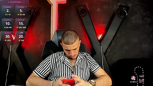 MaximusDick1  online show from September 2025 03:57:01 AM