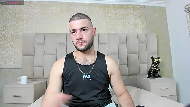 MaximusDick1  online show from October 2025 03:29:02 AM