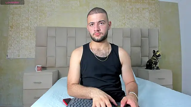 MaximusDick1  online show from November 2025 03:12:02 AM