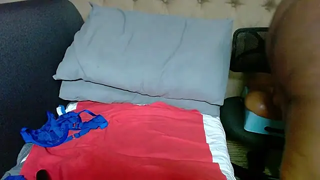 QUEENSHEBAxx01 online show from January 2026 01:55:02 AM