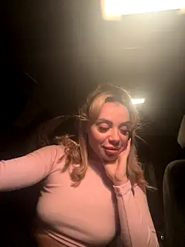 Gabriella Hot  online show from October 2025 11:03:01 PM