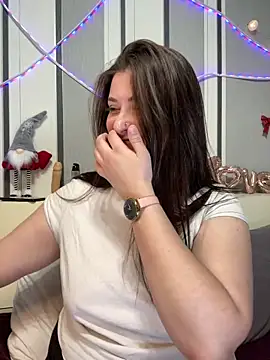 Jadelli online show from February 2025 07:53:01 PM