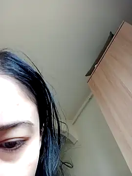 Virgin Pussy Love online show from February 2025 10:25:01 AM
