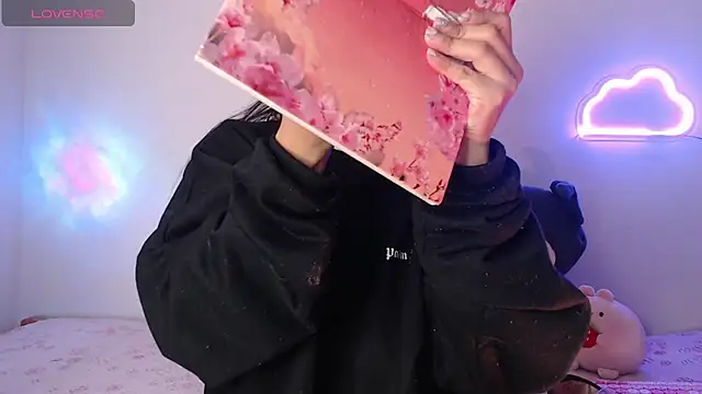 sofi soft  online show from November 2025 06:03:01 PM