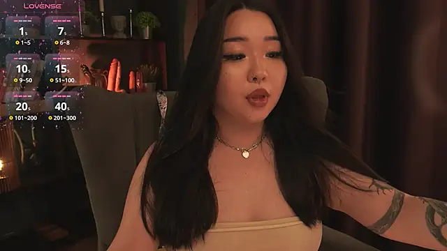 Snapshot of mei_honey_ chatting on October 2025 10:09:02 PM mei honey  online show from October 2025 10:09:02 PM