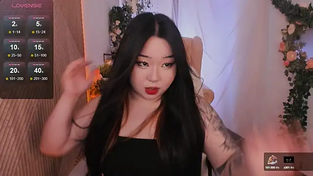 Snapshot of mei_honey_ chatting on February 2025 05:35:02 AM mei honey  online show from February 2025 05:35:02 AM