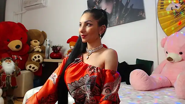 EvelynAisha online show from December 2024 04:54:01 PM