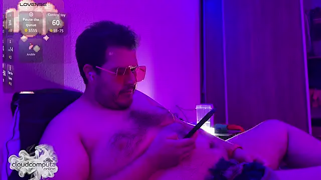 Snapshot of bearcloudcomputa chatting on November 2025 06:30:02 AM bearcloudcomputa online show from November 2025 06:30:02 AM