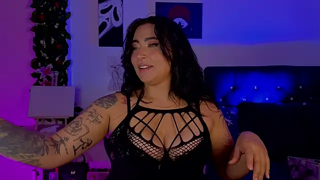 Pauilina online show from June 2026 07:14:01 AM