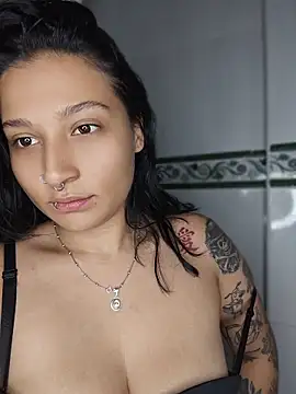 Pauilina online show from March 2026 11:47:01 AM