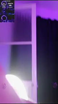 Snapshot of Pauilina chatting on October 2025 12:44:02 AM Pauilina online show from October 2025 12:44:02 AM