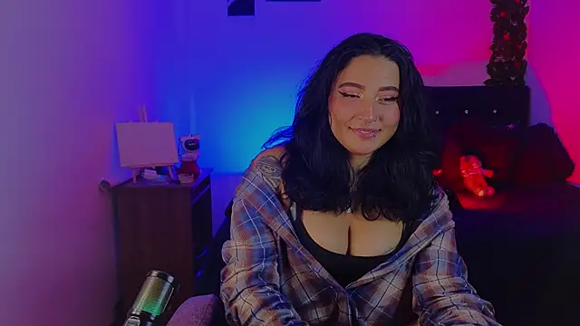 Pauilina online show from March 2026 12:56:01 AM