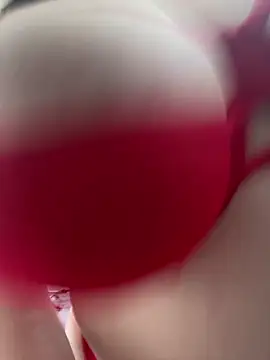 KarinaCelinne online show from March 2026 12:02:02 PM