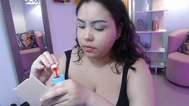 Dalila Sky online show from April 2026 06:26:01 PM