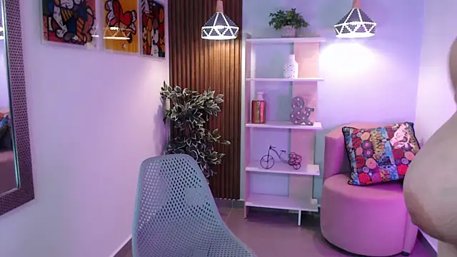 Dalila Sky online show from July 2026 06:08:02 PM