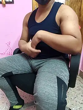 Snapshot of zon_zustin chatting on February 2025 05:26:01 PM zon zustin online show from February 2025 05:26:01 PM