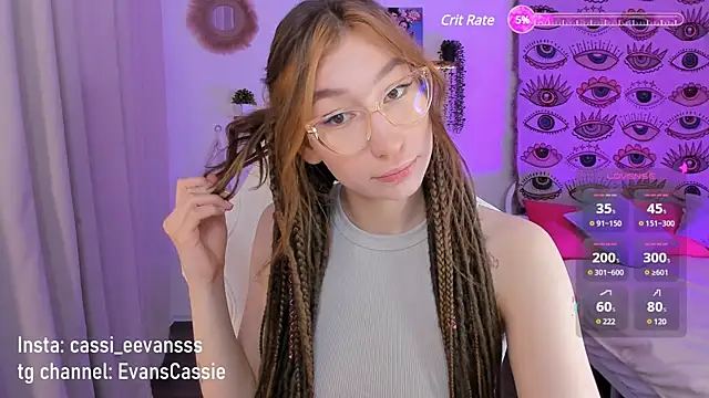 Snapshot of Cassie_Ice chatting on March 2025 03:21:02 AM Cassie Ice online show from March 2025 03:21:02 AM