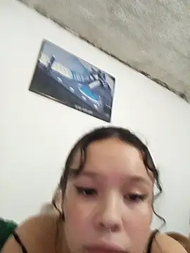 Yeimi360 online show from February 2025 07:13:01 PM