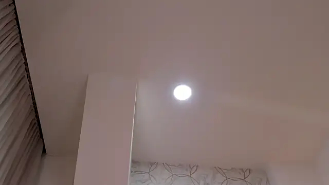 Foxy200   online show from May 2026 01:57:16 AM