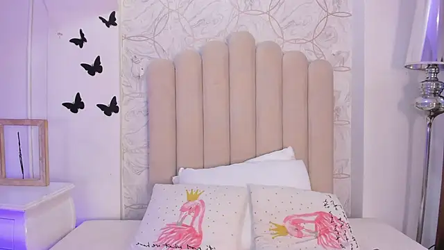 Foxy200   online show from March 2026 07:54:02 PM