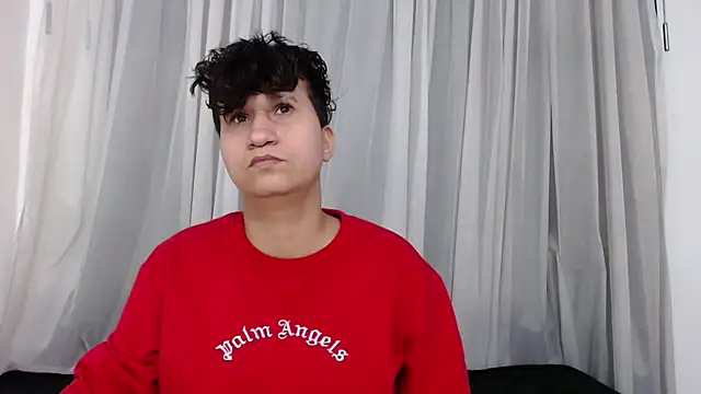 Im Milan Rs online show from November 2025 03:32:02 AM