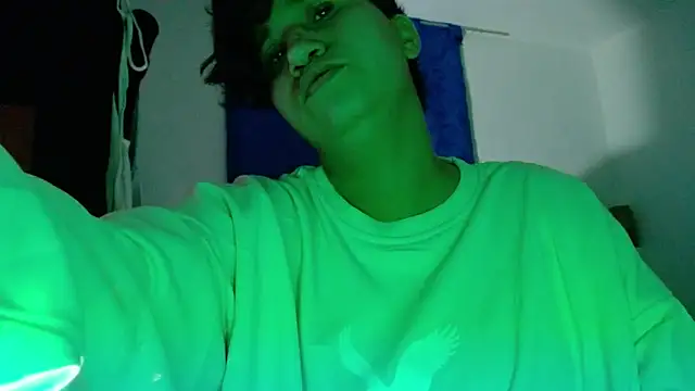 Im Milan Rs online show from December 2025 07:55:01 AM