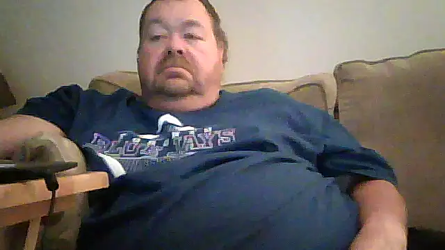 Snapshot of hitman_35 chatting on September 2025 03:57:01 AM hitman 35 online show from September 2025 03:57:01 AM