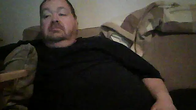 Snapshot of hitman_35 chatting on February 2026 08:03:01 AM hitman 35 online show from February 2026 08:03:01 AM