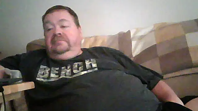Snapshot of hitman_35 chatting on July 2026 10:49:01 PM hitman 35 online show from July 2026 10:49:01 PM