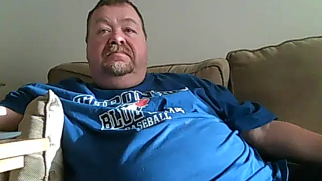 Snapshot of hitman_35 chatting on July 2026 02:23:02 AM hitman 35 online show from July 2026 02:23:02 AM