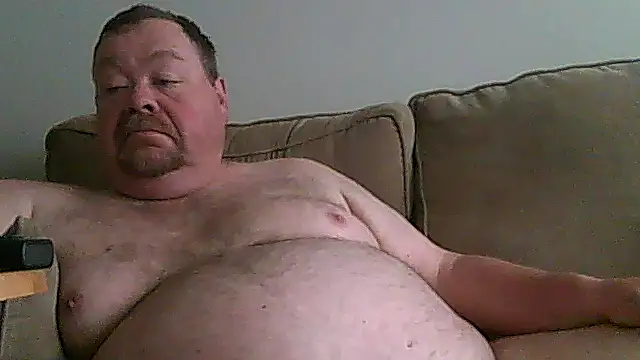 Snapshot of hitman_35 chatting on June 2026 04:39:01 PM hitman 35 online show from June 2026 04:39:01 PM