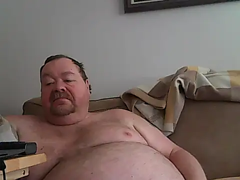 Snapshot of hitman_35 chatting on February 2026 05:04:01 PM hitman 35 online show from February 2026 05:04:01 PM